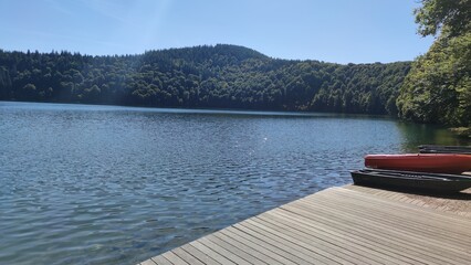 Obraz premium Lac Pavin, Auvergne, France