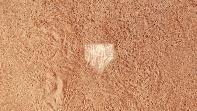 b aseballhome plate