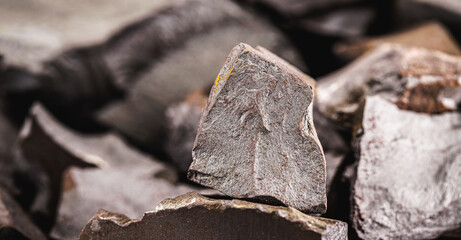 iron ore or hematite, metallurgy use, steel raw material