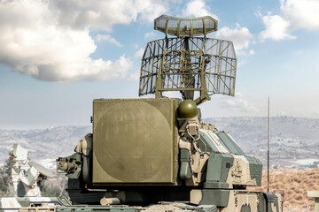 Tracking radar of the anti-aircraft combat vehicle missile system