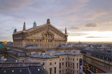 Fototapeta na wymiar panoramic view of the city of paris at sunset