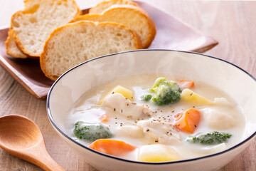 美味しそうなチキンクリームシチュー