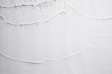 白背景の波紋水紋デザイン