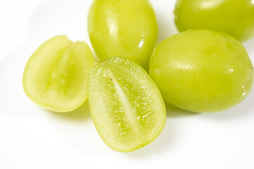 山梨県産シャインマスカット（大粒）の断面（日本のブランドぶどう）