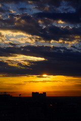 Закат в городе