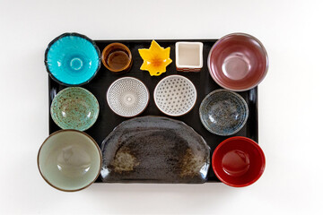 お盆に乗った沢山の小鉢