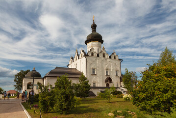 Fototapeta na wymiar The ancient Assumption cathedral on the territory of Sviyazhsk in Tatarstan, Russia