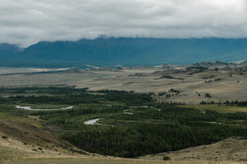 Fototapeta na wymiar Beautiful views of the Kurai Pass in the Altai Republic