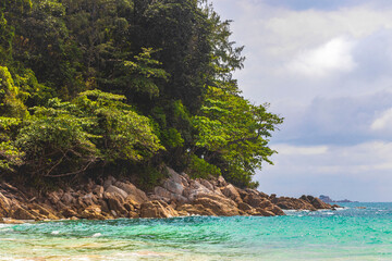 Fototapeta premium Naithon Beach bay panorama with turquoise clear water Phuket Thailand.