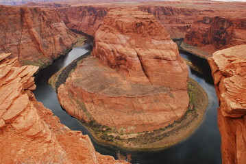 Horseshoe Bend in Colorado River near Glen Canyon United States Navajo parks