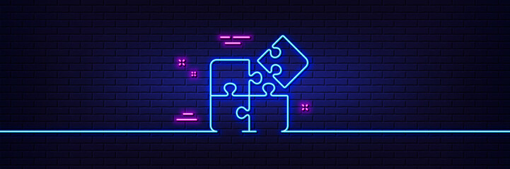 Neon light glow effect. Puzzle line icon. Engineering strategy sign. 3d line neon glow icon. Brick wall banner. Puzzle outline. Vector