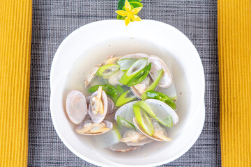 Clam Soup - Seafood (Ingredients, Sea Creatures, Cooking)