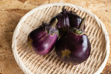 信州の伝統野菜　小布施丸なす