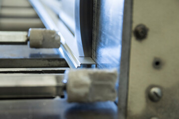 Industria carpintería metálica, trabaja a contra reloj, a pesar de la subida de materiales