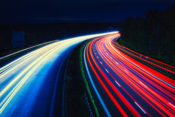 Langzeitbelichtung - Autobahn - Strasse - Traffic - Travel - Background - Line - Ecology - Highway - Night Traffic - Long Exposure - High quality photo	
