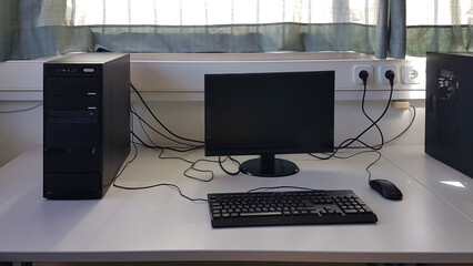 computers desktop in school class