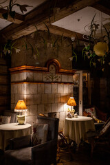 wnętrze, XVIII-wieczny spichlerz. Obecnie mieści się w nim elegancka restauracja.
