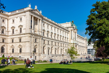 Naklejka premium Hofburg palace and Burggarten park in Vienna, Austria