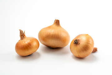 Fototapeta premium Fresh onion isolated on white background