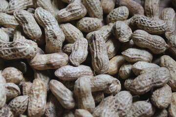 many groups of raw peanuts