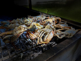 blue crab cooked on the grill