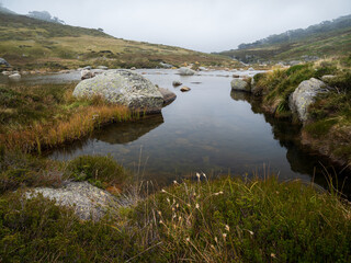 Fototapeta premium Snowy River Valley Misty Morning