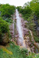 Fototapeta na wymiar 妙高高原の称名滝