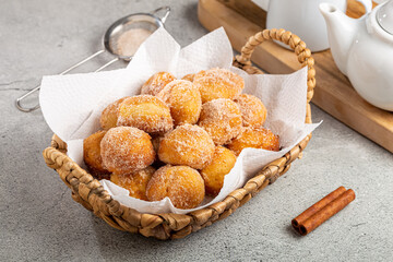 Basket with rain cookies. In Brazil known as 