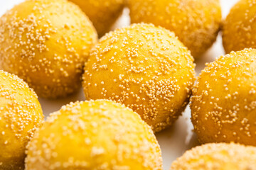 Khas khas besan laddu or poppy seeds and chickpea flour laddo or laddoo