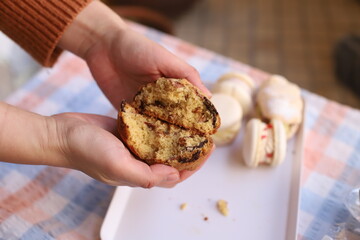 delicious macaroons sweet dessert yummy