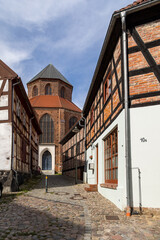 Fototapeta na wymiar Blick zur Petrikirche