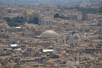 Fototapeta na wymiar View on the city of Rome, Italy