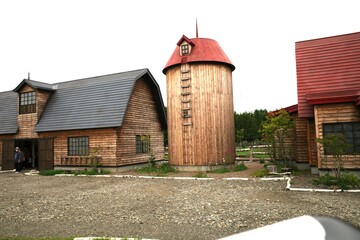old wooden silo © Atsuya suzuki