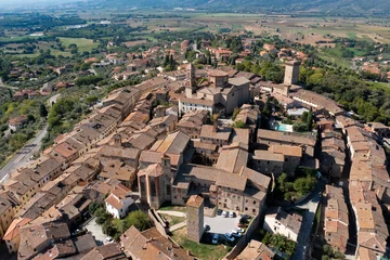 Fototapete aerial view of the town of lucignano tuscany © Massimo