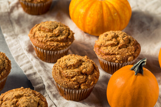 Homemade Pumpkin Spice Muffins