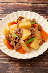 牛肉の肉じゃが