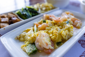 Stir fry shrimp with egg dish
