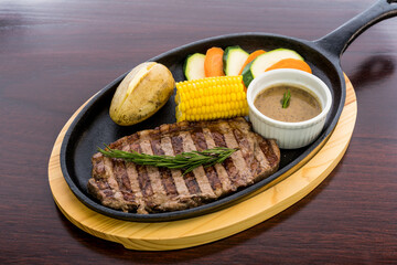 Deliciosa carne asada a las brasas