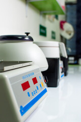 Equipo de laboratorio exámenes de sangre
