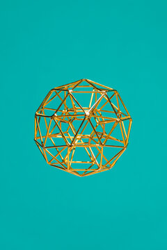 Polygon wire ball