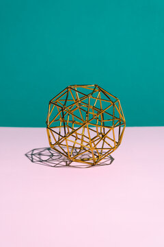 Polygon wire ball