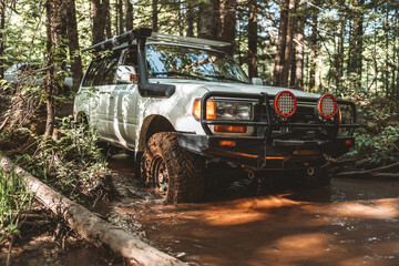 land cruiser in mud