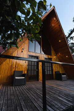 modern wood cabin