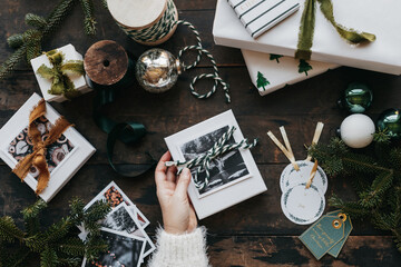 Rustic christmas gift wrapping. 