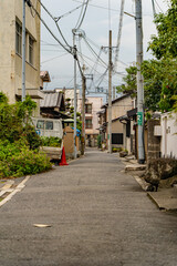 住宅街の入り組んだ路地