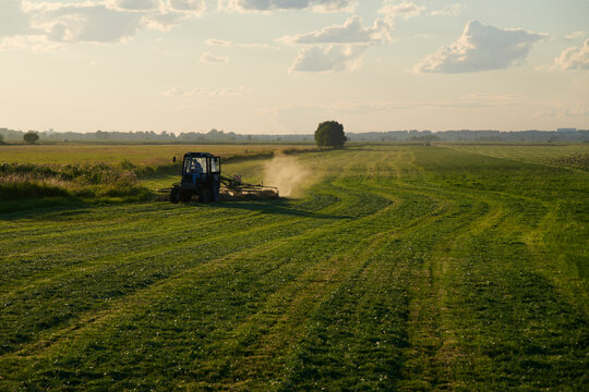 Agricultural work on land cultivation