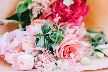 bouquet of roses, rose in basket