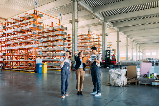 Supervisor and Employees 