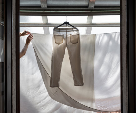 Hang out the laundry
