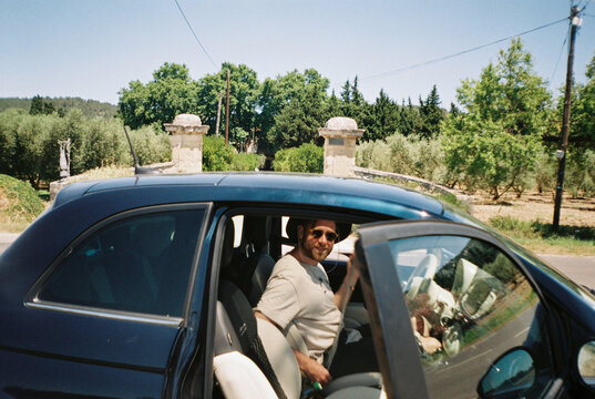 Setting off on road trip